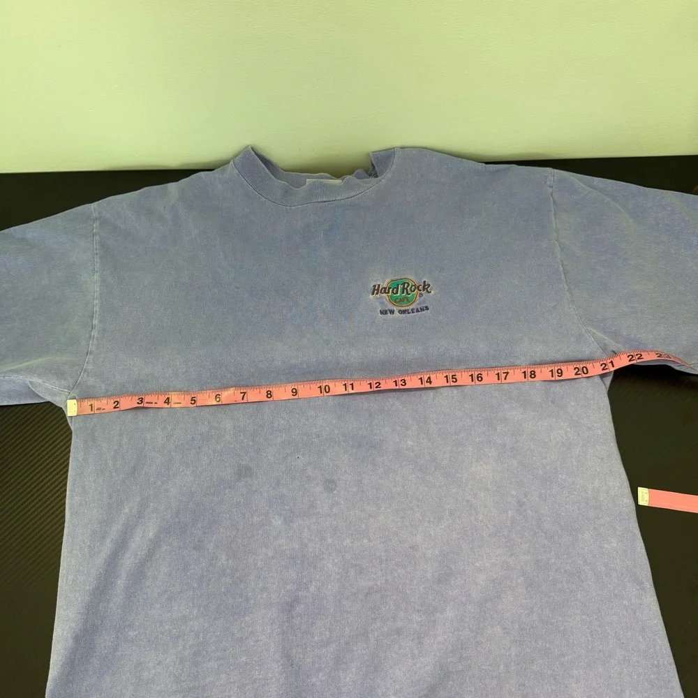 ✨ Hard Rock Cafe New Orleans Embroidered T-Shirt USA Made M ✨ - Picture 5 of 12